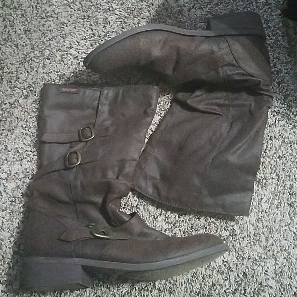 Rocket dog boots